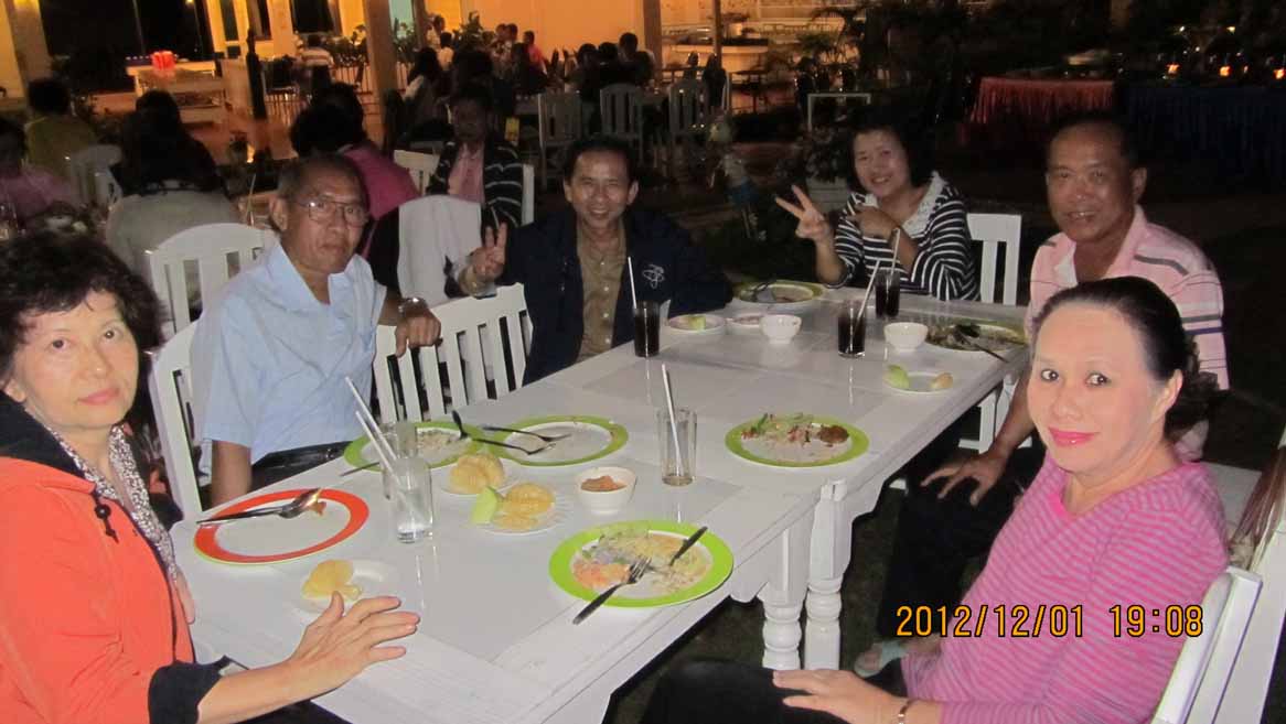 Night_party 16.jpg 90.7K